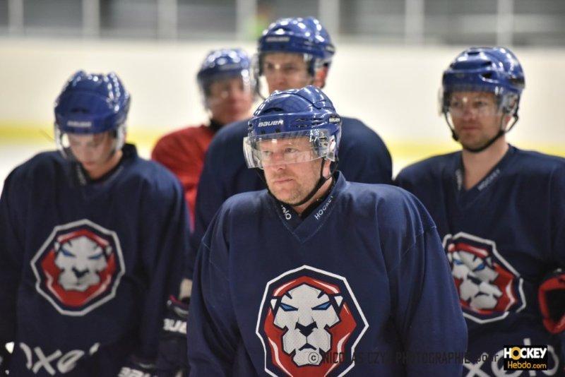 Photo hockey reportage  D3 : Wasquehal se prépare pour le carré final 