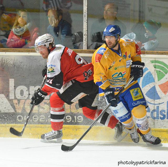 Photo hockey reportage Briançon - Dijon (match1)