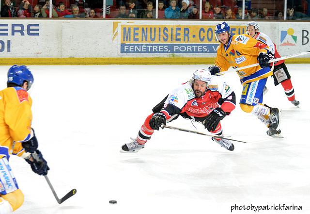 Photo hockey reportage Briançon - Dijon (match1)