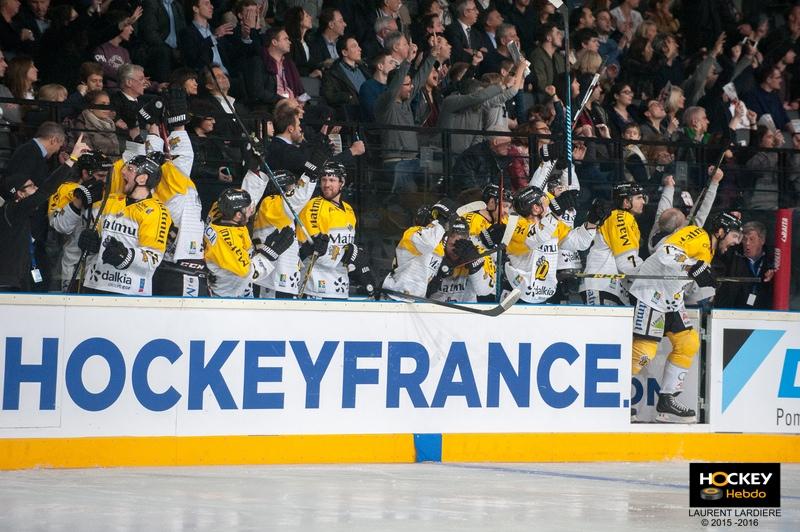 Photo hockey reportage CDF 16 Laurent Lardière