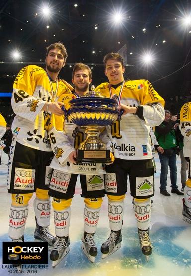 Photo hockey reportage CDF 16 Laurent Lardière