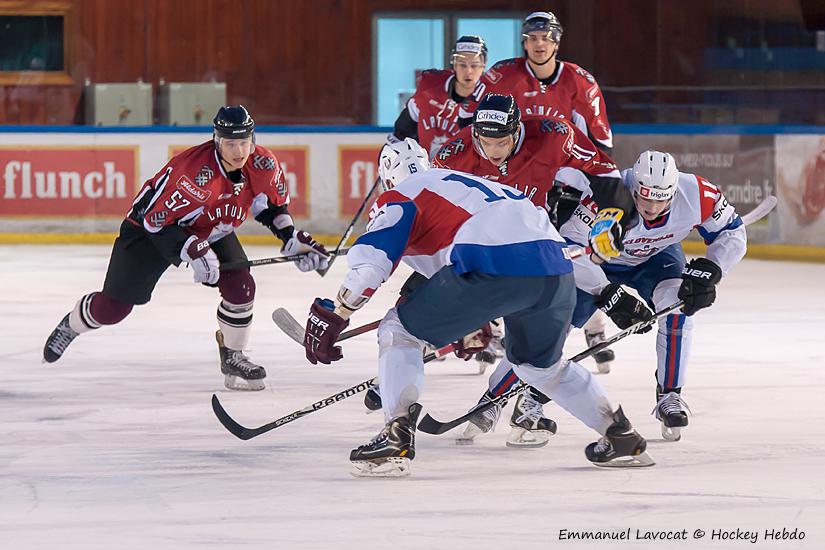 Photo hockey reportage EIHC : Slovénie-Lettonie  EN ATTENTE