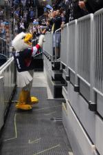 Photo hockey reportage KHL : Entrée slovaque réussie