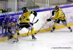 Photo hockey reportage Les Dragons remportent la première bataille.