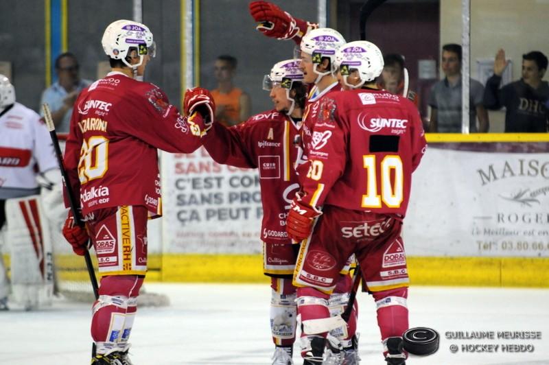 Photo hockey reportage Les premières étoiles pour le DHC.