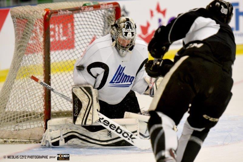 Photo hockey reportage Photos Entretien Joël Bouchard