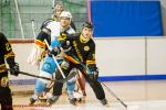 Photo hockey reportage Première victoire des Griffons
