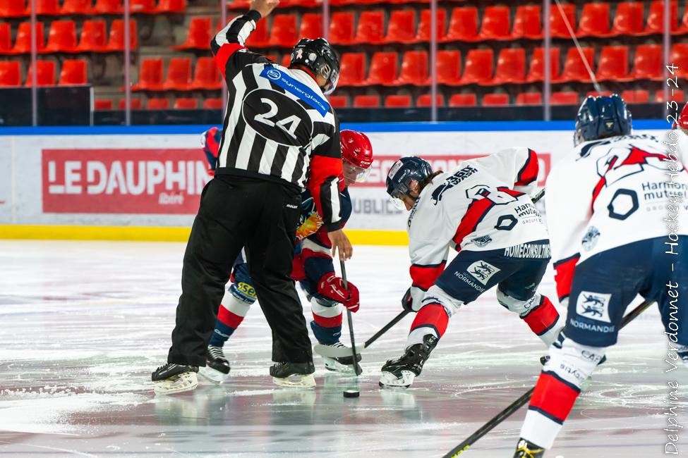 Photo hockey reportage U20 Grenoble démarre parfaitement la saison