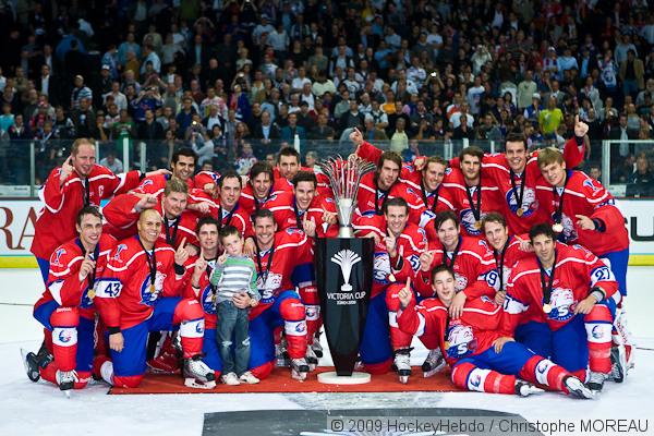 Photo hockey reportage Zürich remporte la Victoria Cup !