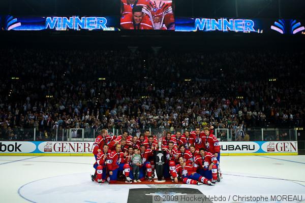 Photo hockey reportage Zürich remporte la Victoria Cup !